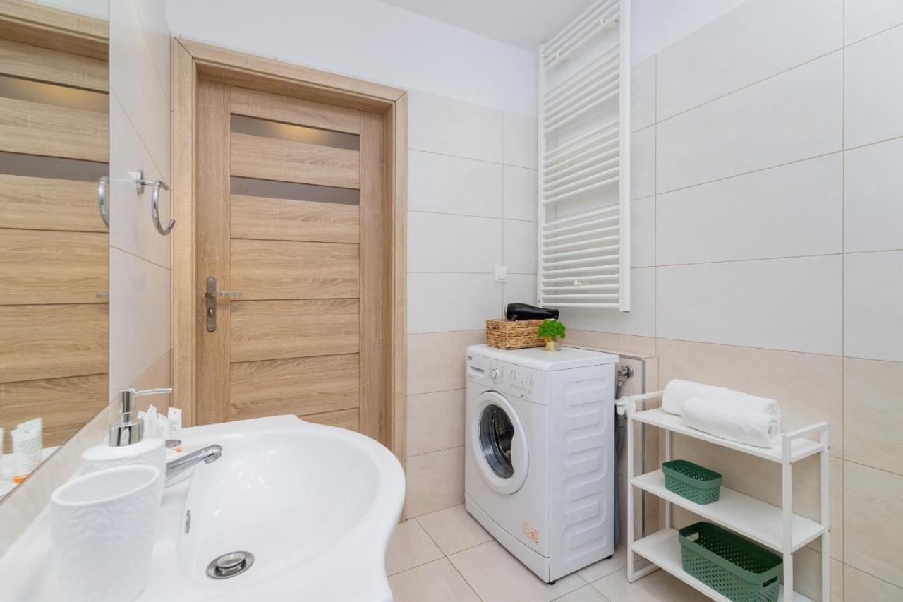 Bunscha Apartment Debniki Cracow By Noclegi Renters Cracovia Exterior foto