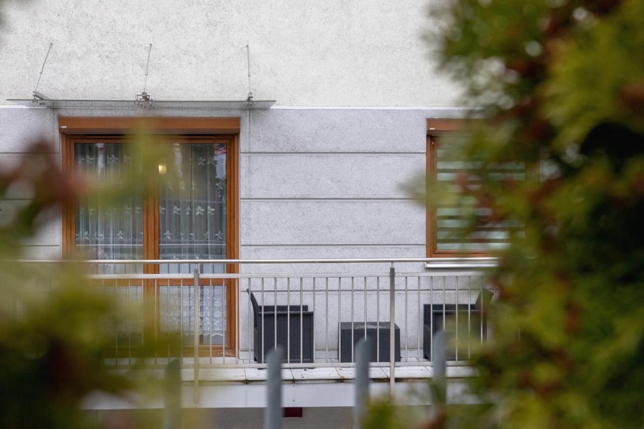 Bunscha Apartment Debniki Cracow By Noclegi Renters Cracovia Exterior foto